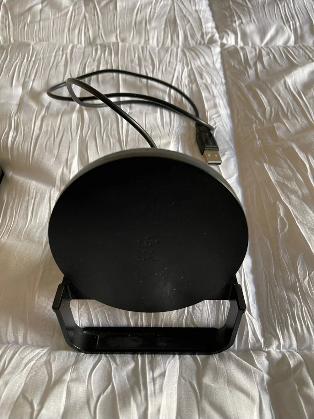 Wireless Charging Pad and Charging Stand